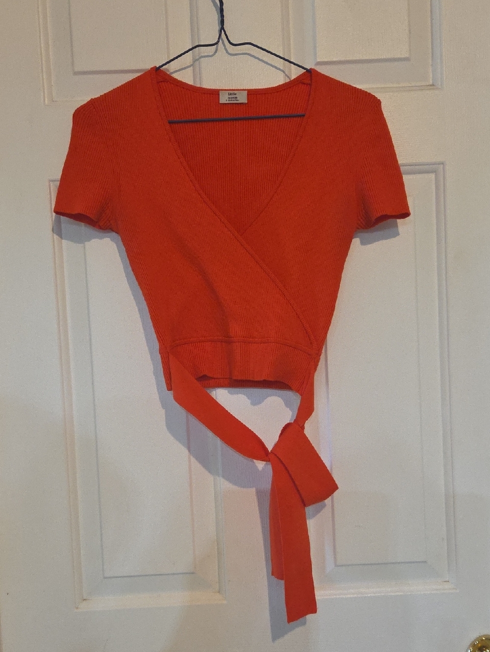 Aritzia Little Moon Prunella Cropped Ribbed Wrap Top - Picture 2 of 8